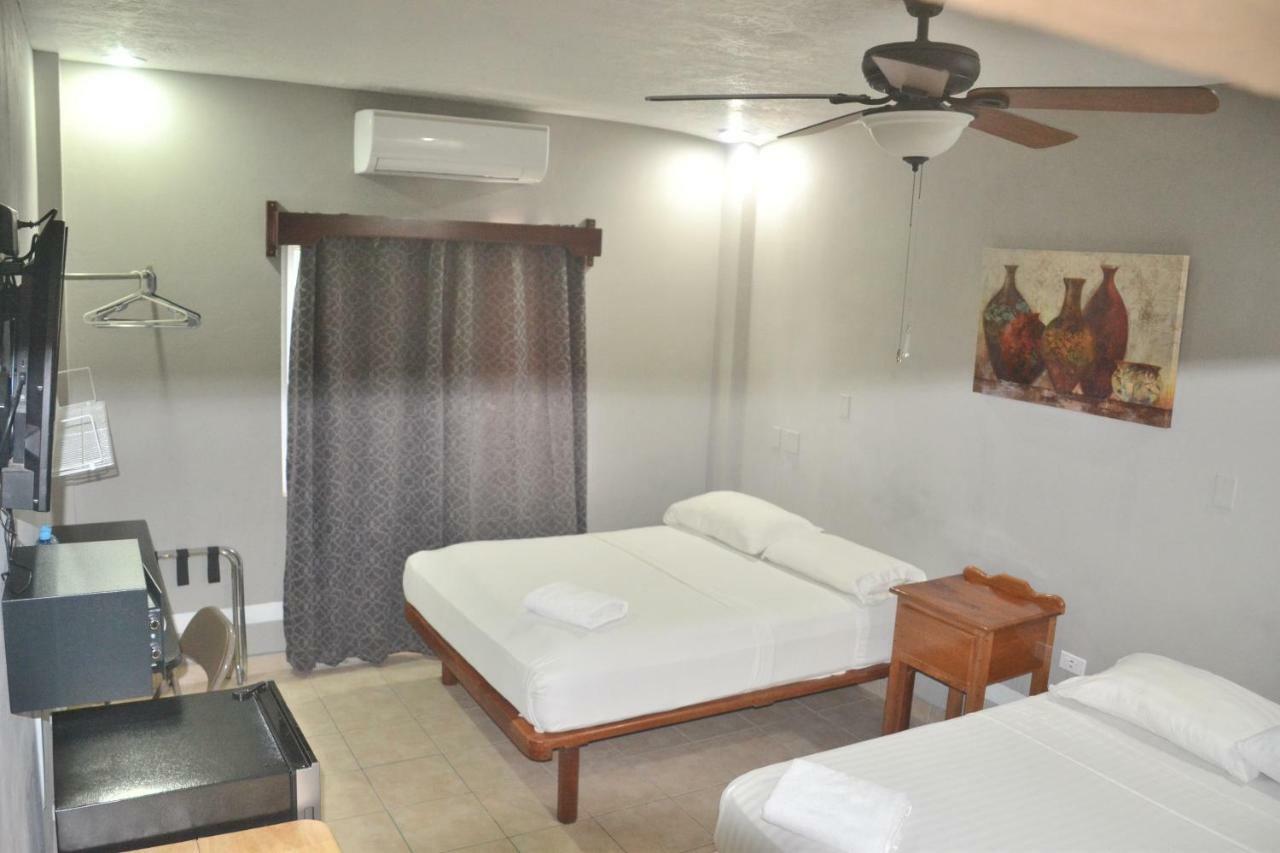 Maya Bella Downtown Hotel San Ignacio Exterior photo